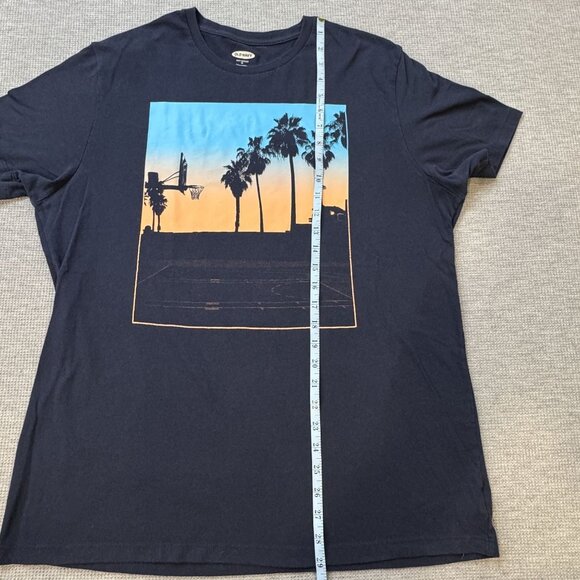 Old Navy Mens Navy Blue T-Shirt Sunset Basketball Court Palm Trees Graphic Sz XL - Picture 7 of 9